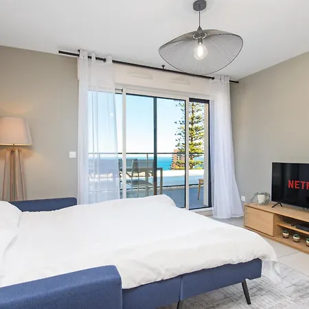 Luxury - Sea View - Private Parking - Bp Apartment *
