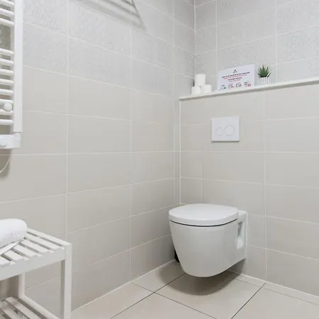 Apartment Luxury - Sea View - Private Parking - Bp *