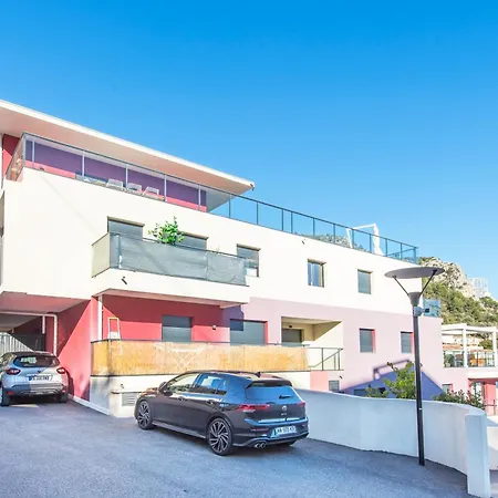 Apartment Luxury - Sea View - Private Parking - Bp