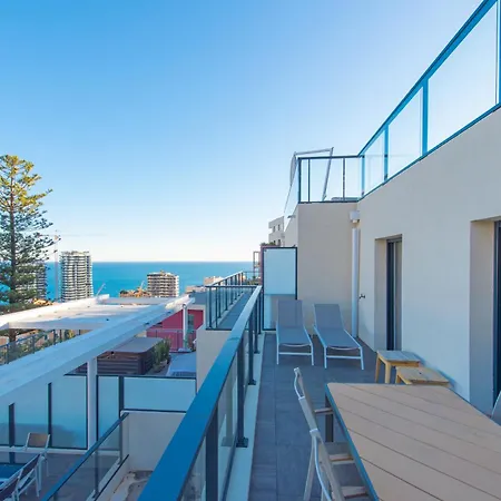 Apartment Luxury - Sea View - Private Parking - Bp