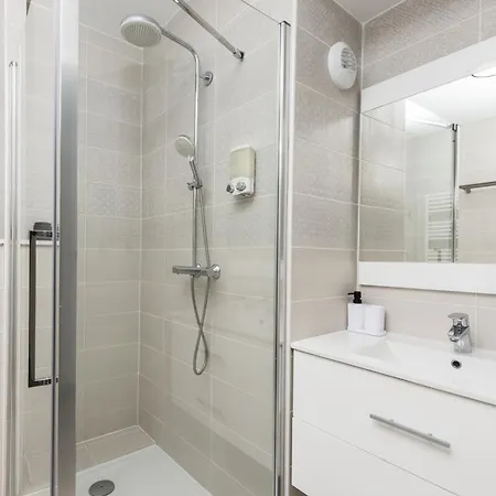Apartment Luxury - Sea View - Private Parking - Bp *